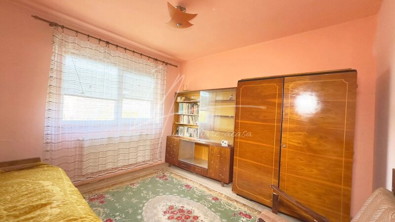 Giurgiu, apartament 3 camere, ultracental!