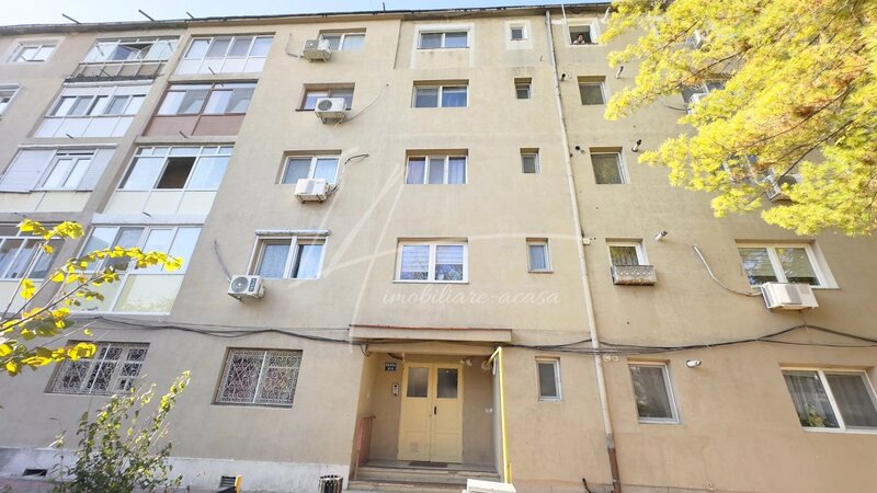 Giurgiu, apartament 3 camere, ultracental!